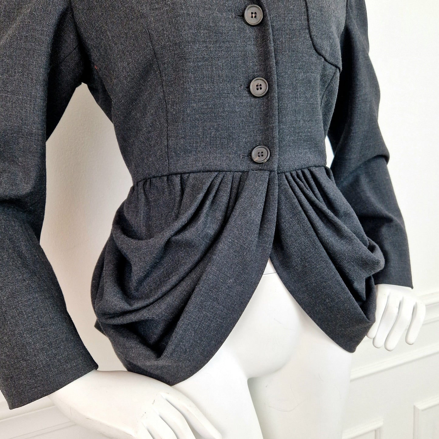 Giacca Romeo Gigli grigia inverno 1995