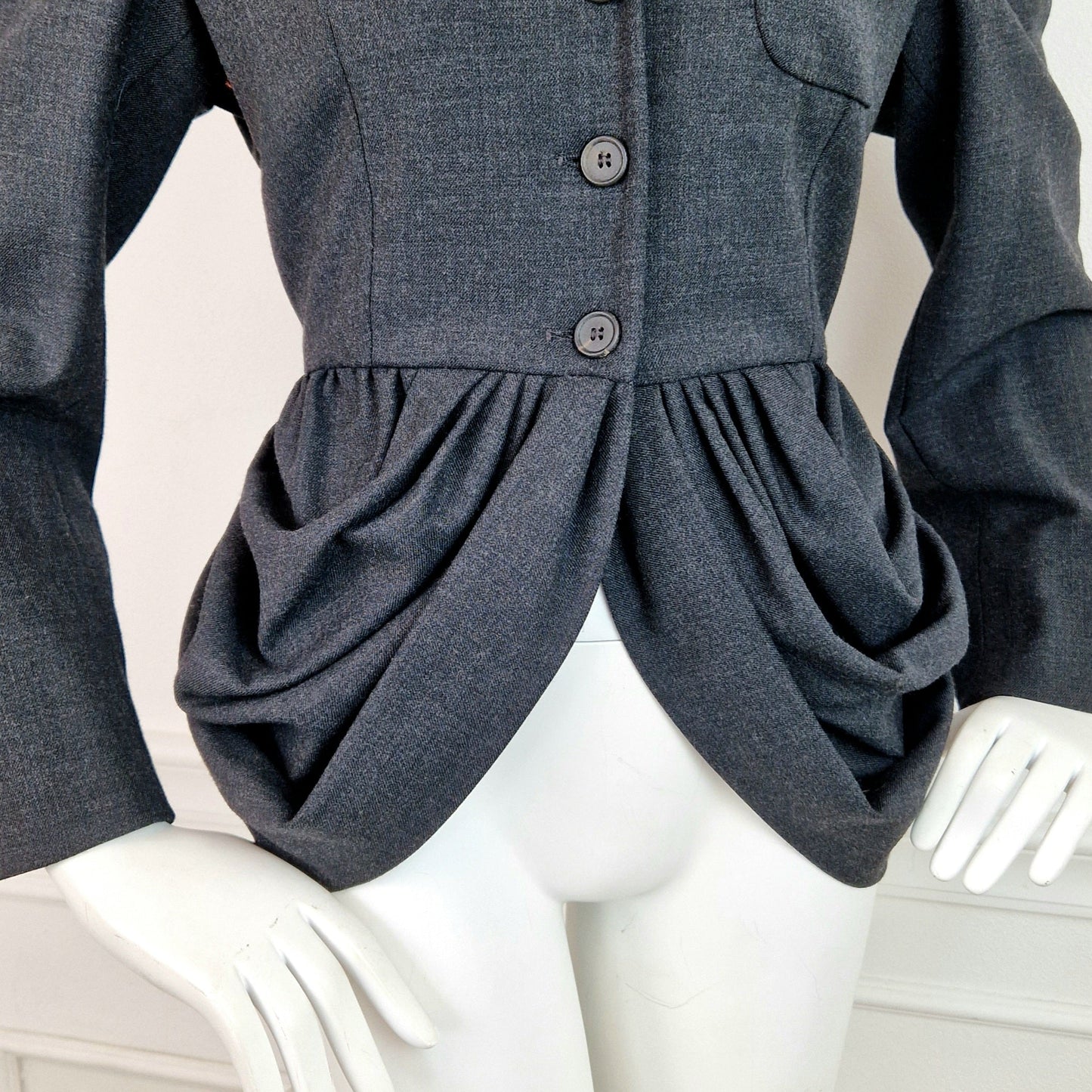 Giacca Romeo Gigli grigia inverno 1995