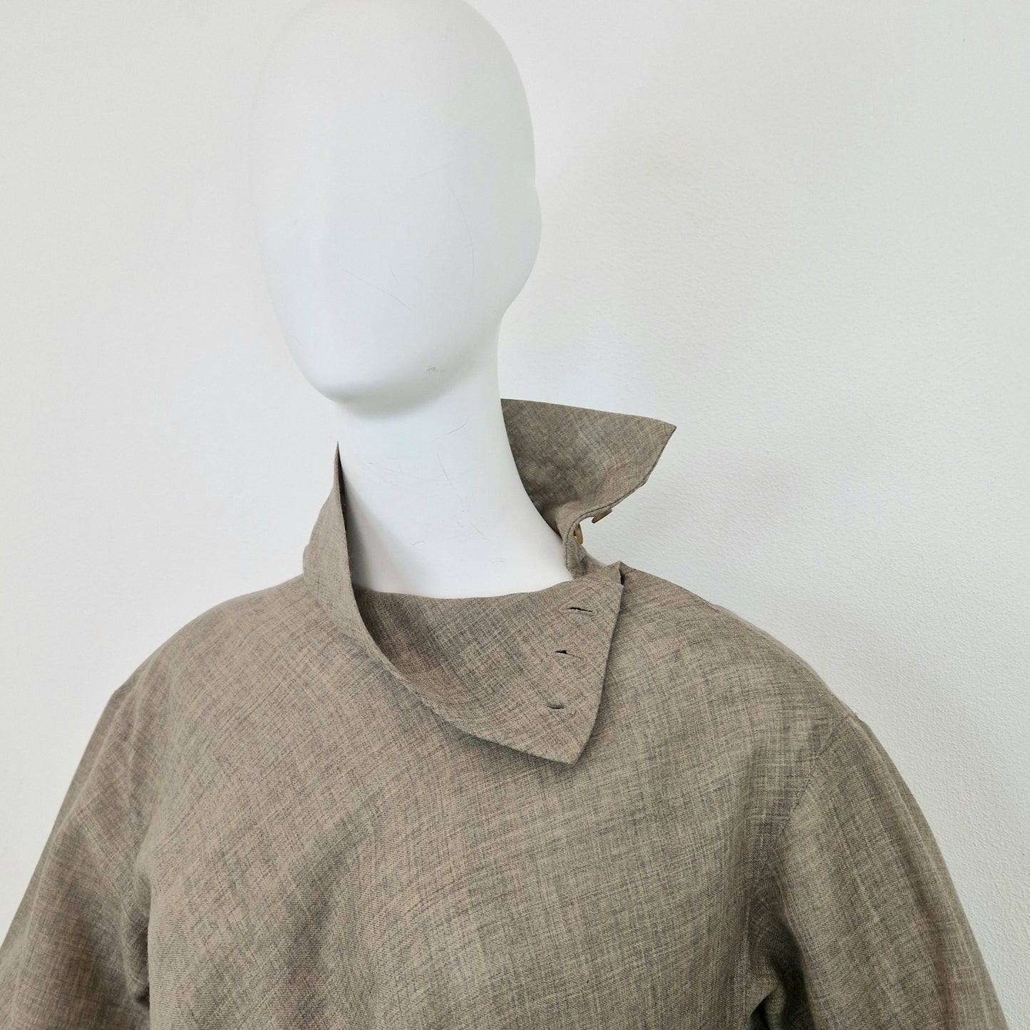 Abito Plantation di Issey Miyake grigio