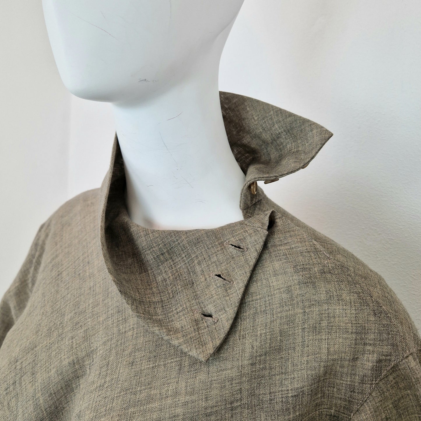 Abito Plantation di Issey Miyake grigio