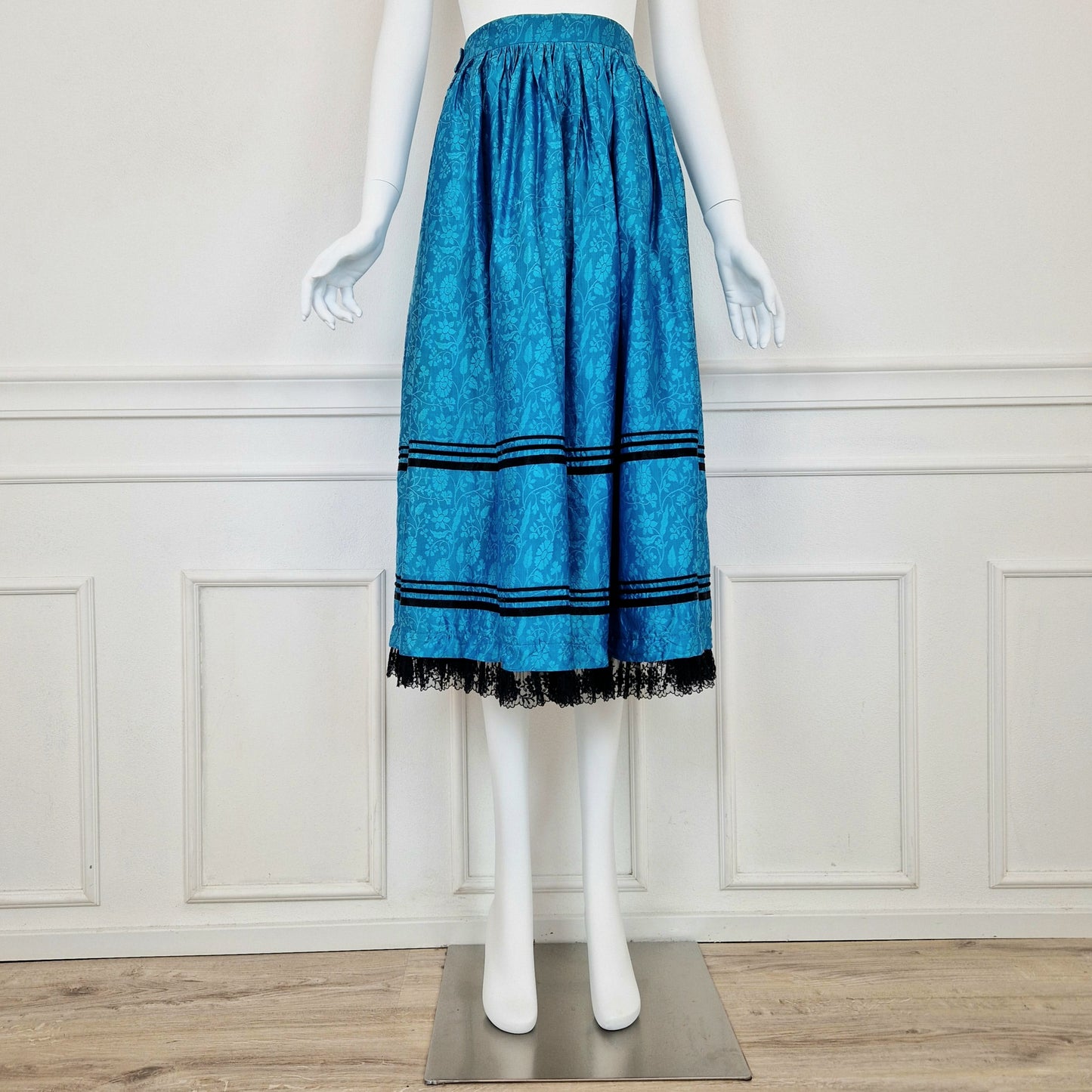 Gonna vintage seta azzurra