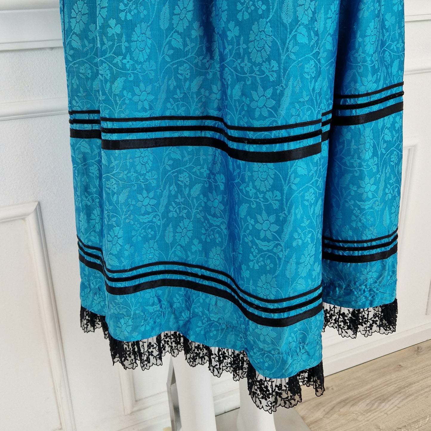 Gonna vintage seta azzurra