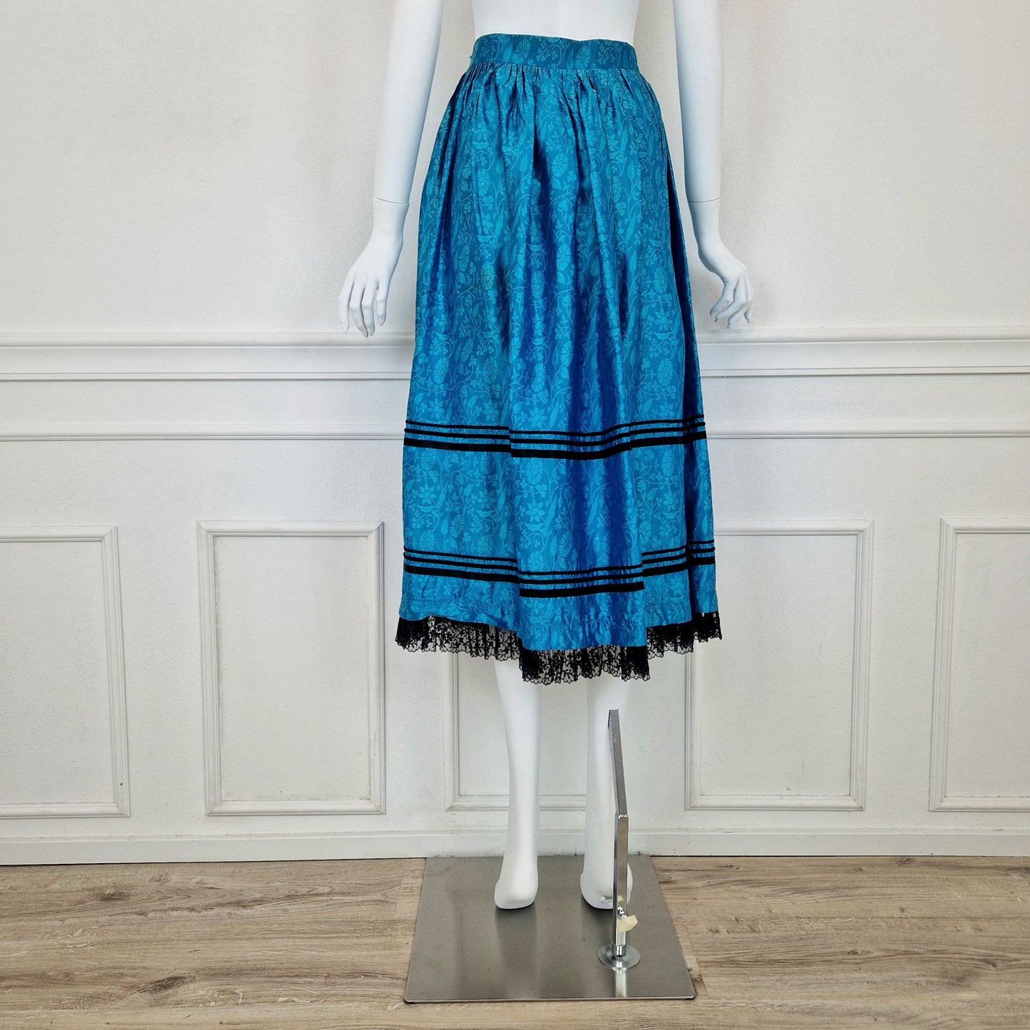 Gonna vintage seta azzurra