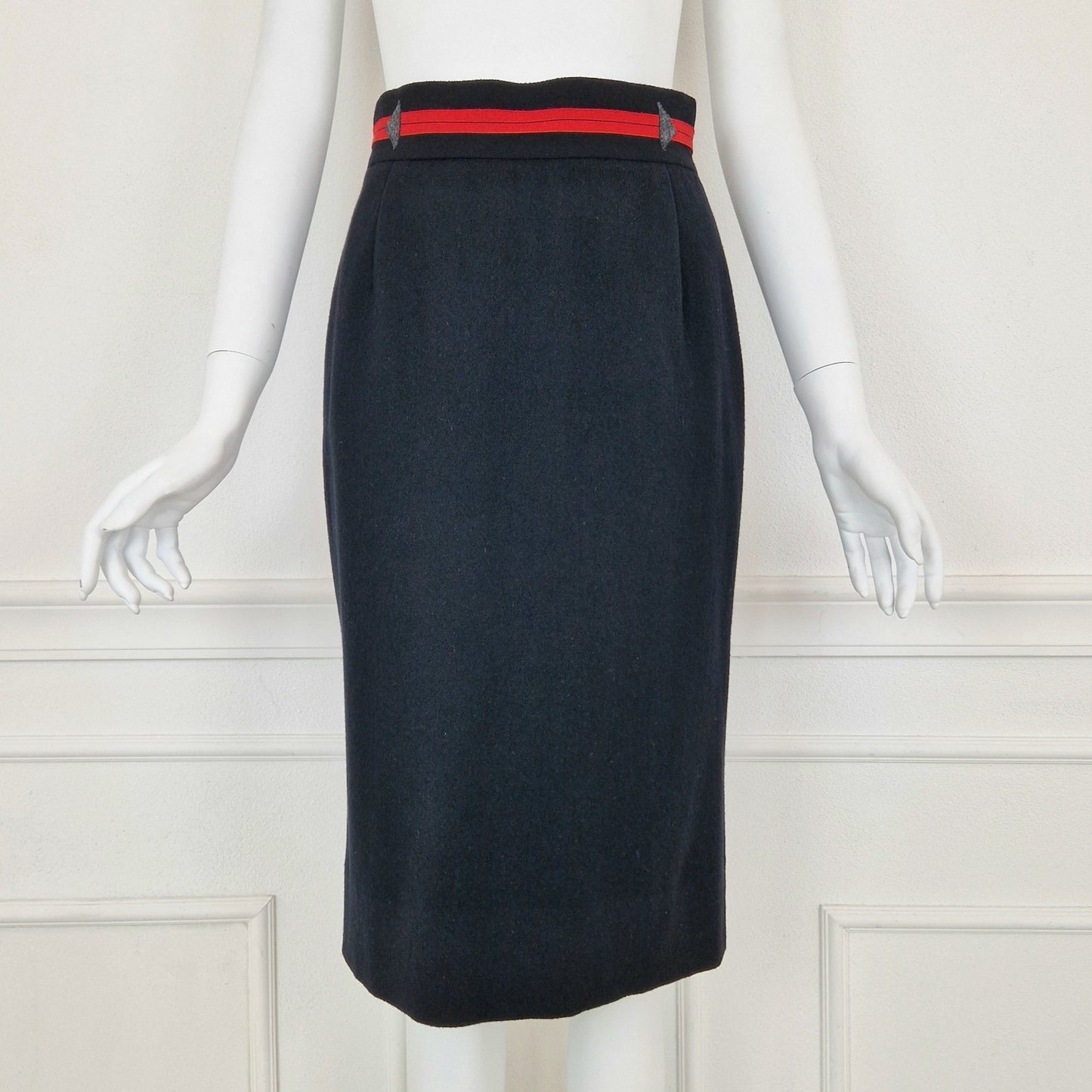 Gonna Prada linea rossa lana nera