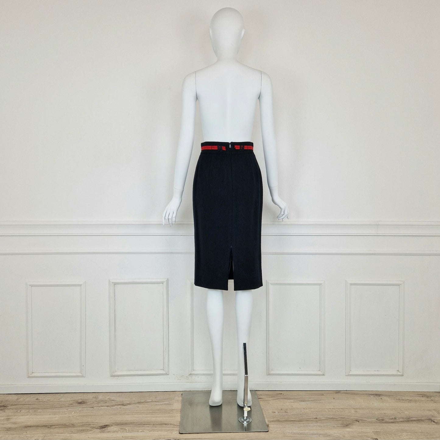 Gonna Prada linea rossa lana nera