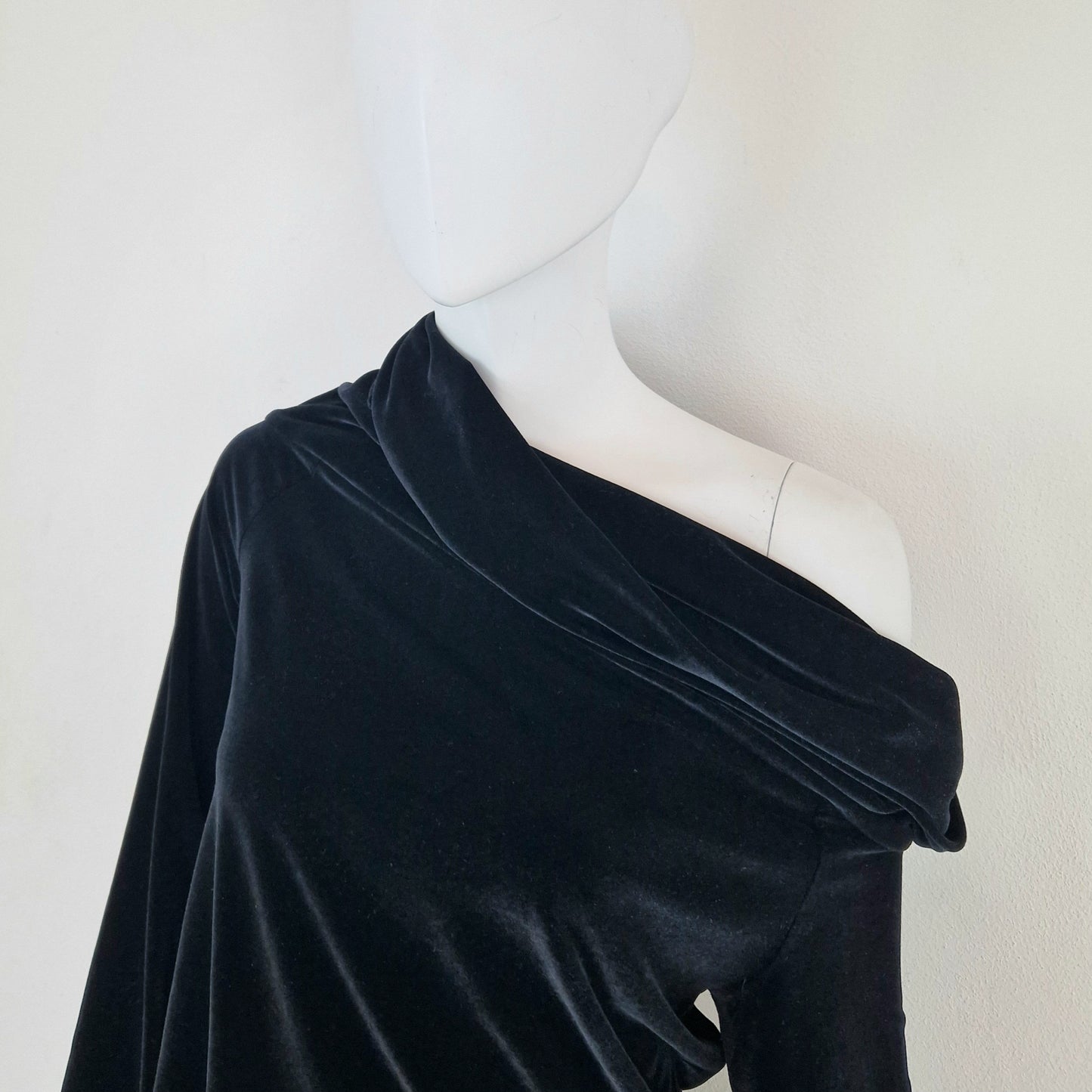 Top Romeo Gigli velluto nero