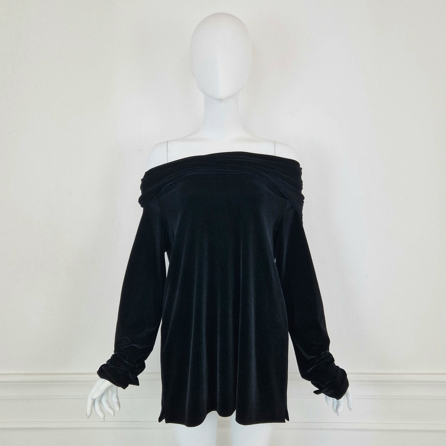 Top Romeo Gigli velluto nero