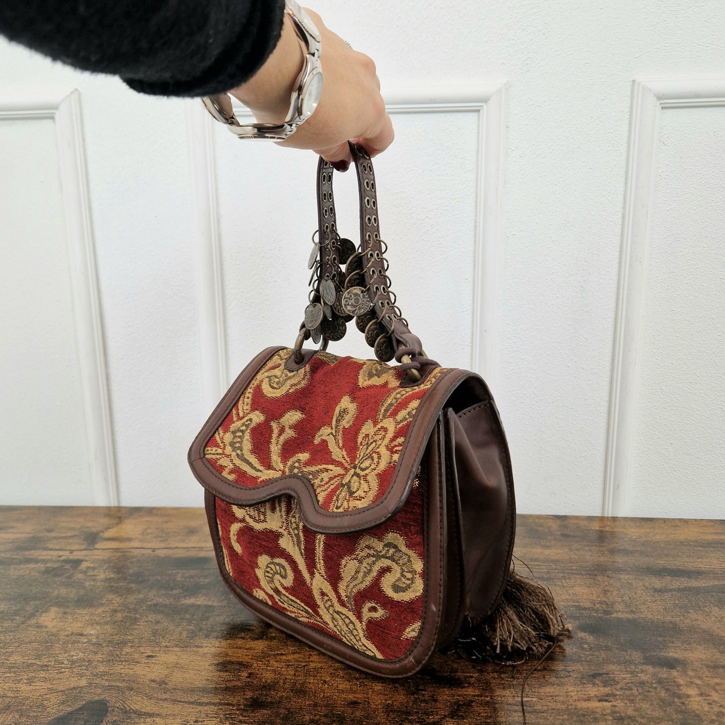 Borsa Romeo Gigli tessuto e nappine