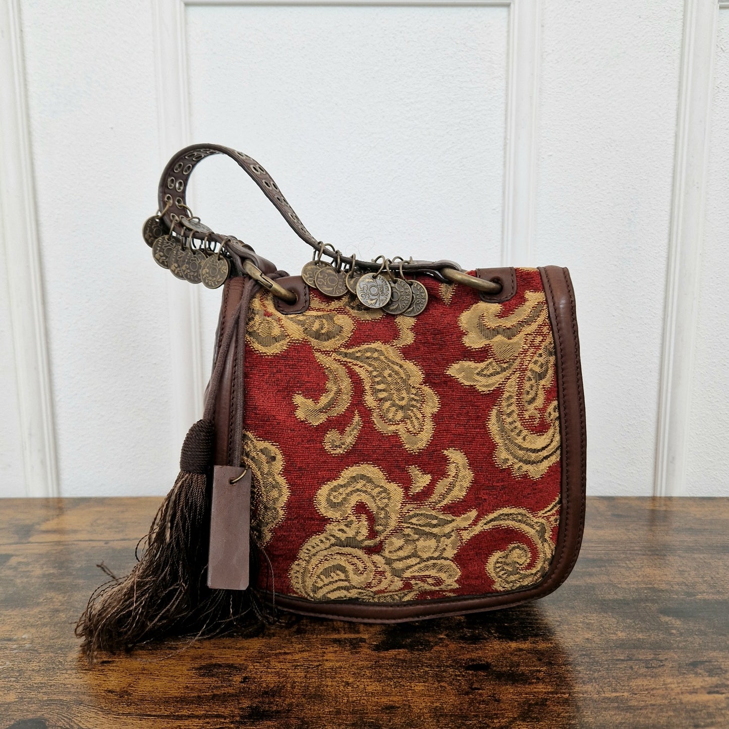 Borsa Romeo Gigli tessuto e nappine