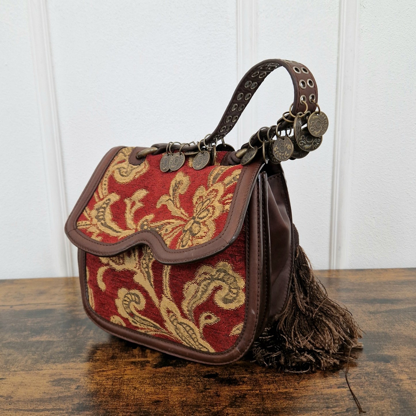 Borsa Romeo Gigli tessuto e nappine
