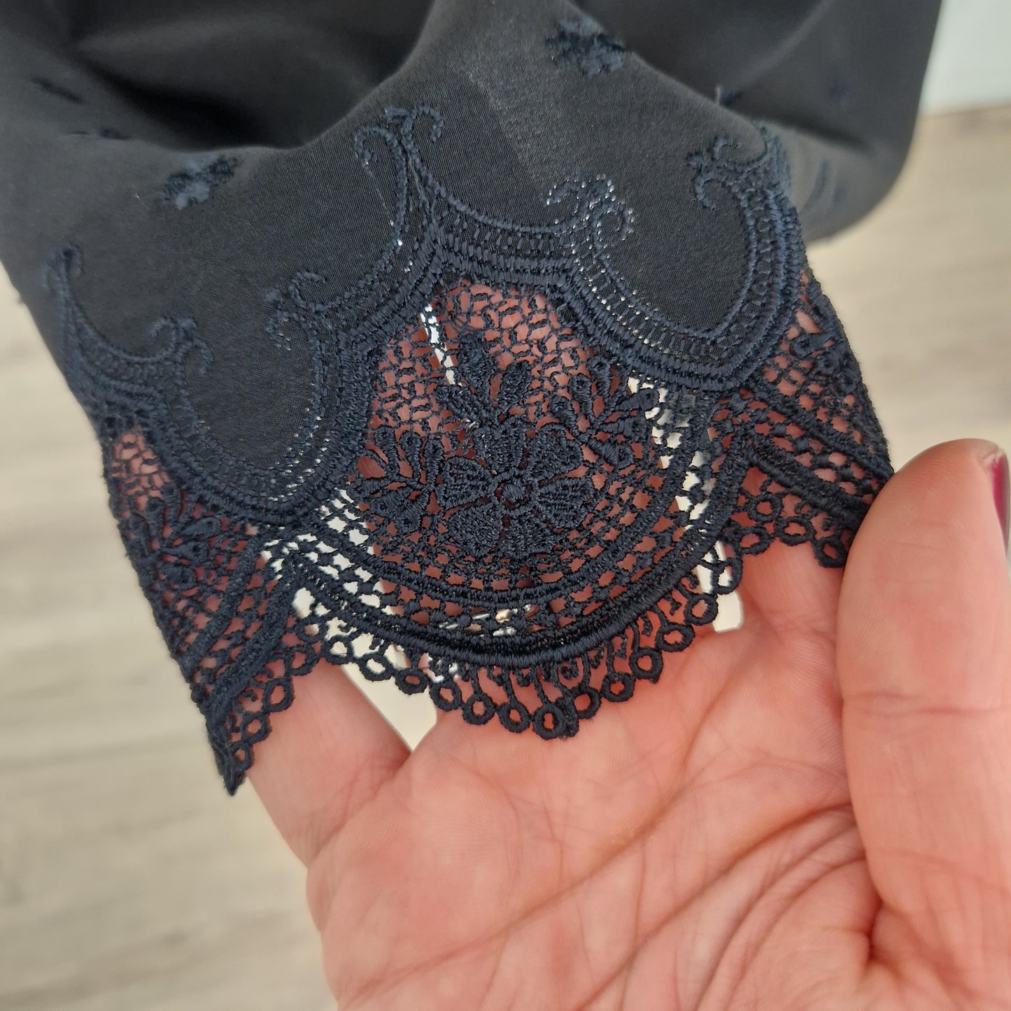 Abito Comme des Garçons spalline fiori