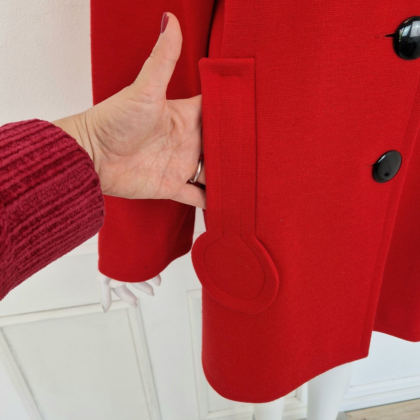 Giacca Pierre Cardin rossa bottoni neri