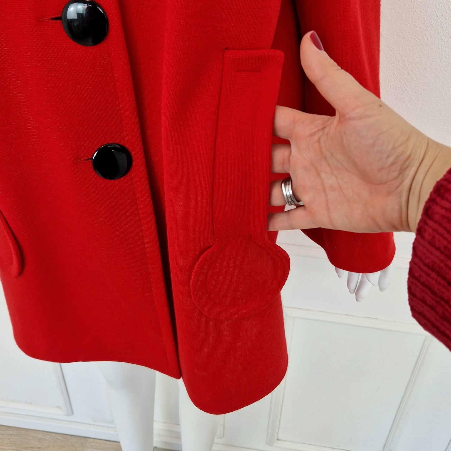 Giacca Pierre Cardin rossa bottoni neri