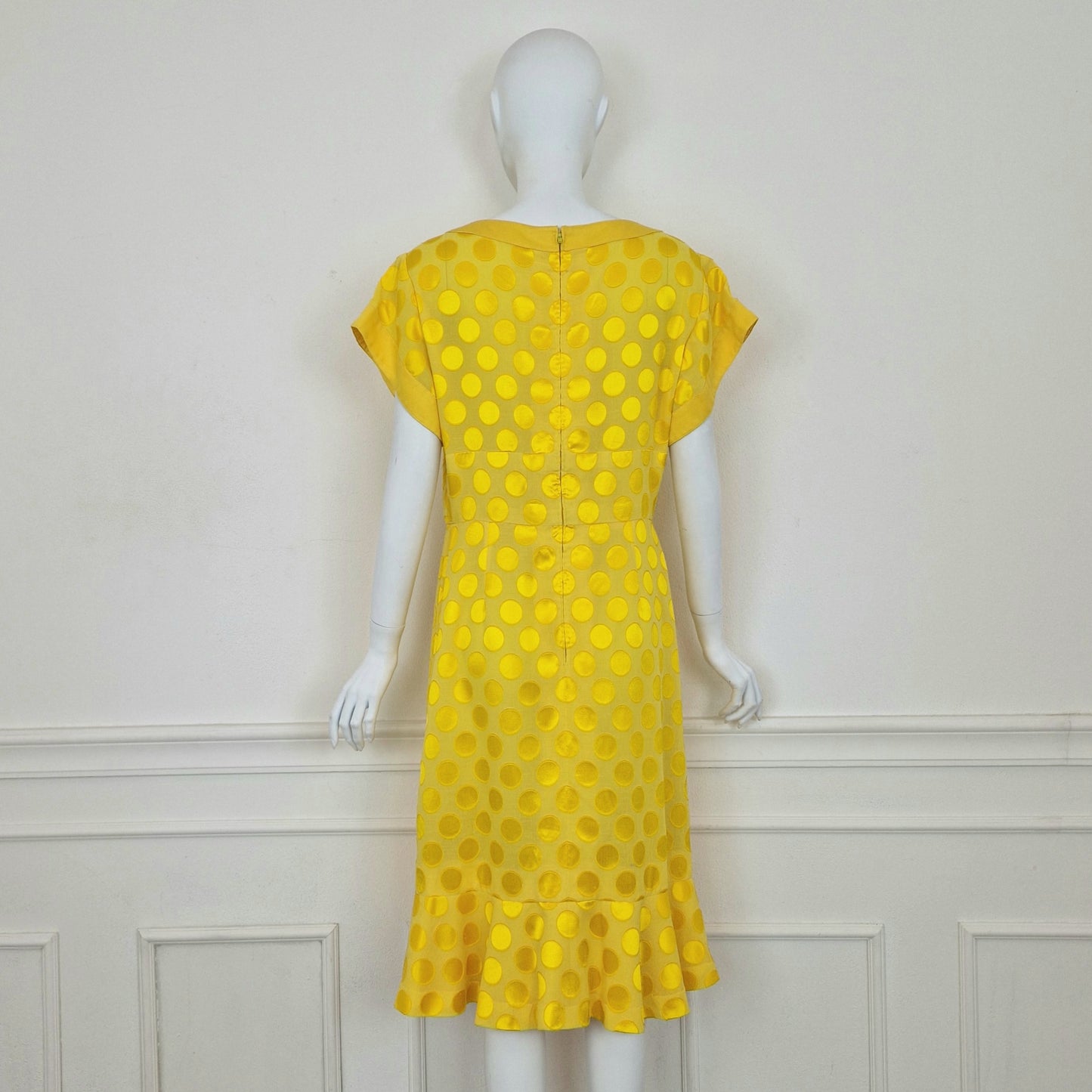 Abito sartoriale giallo bolle