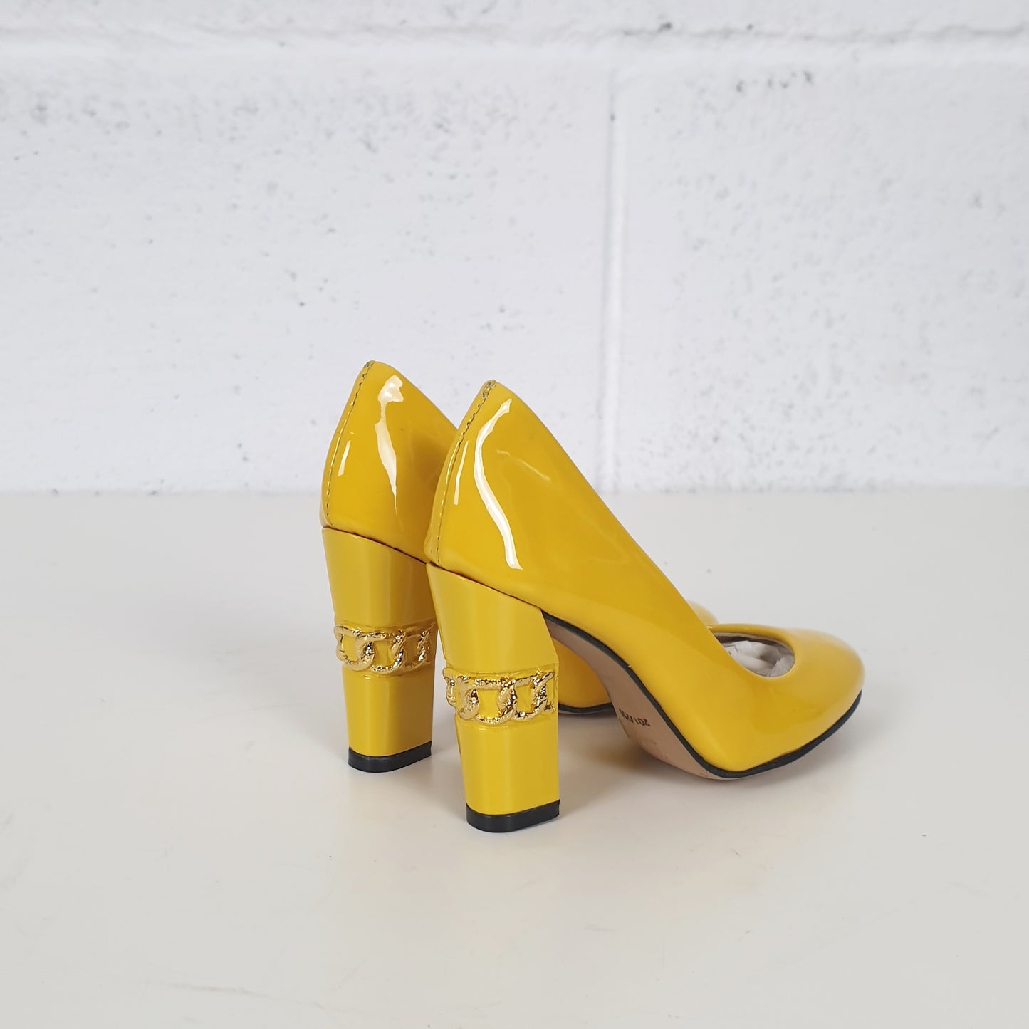 Casadei miniature chain