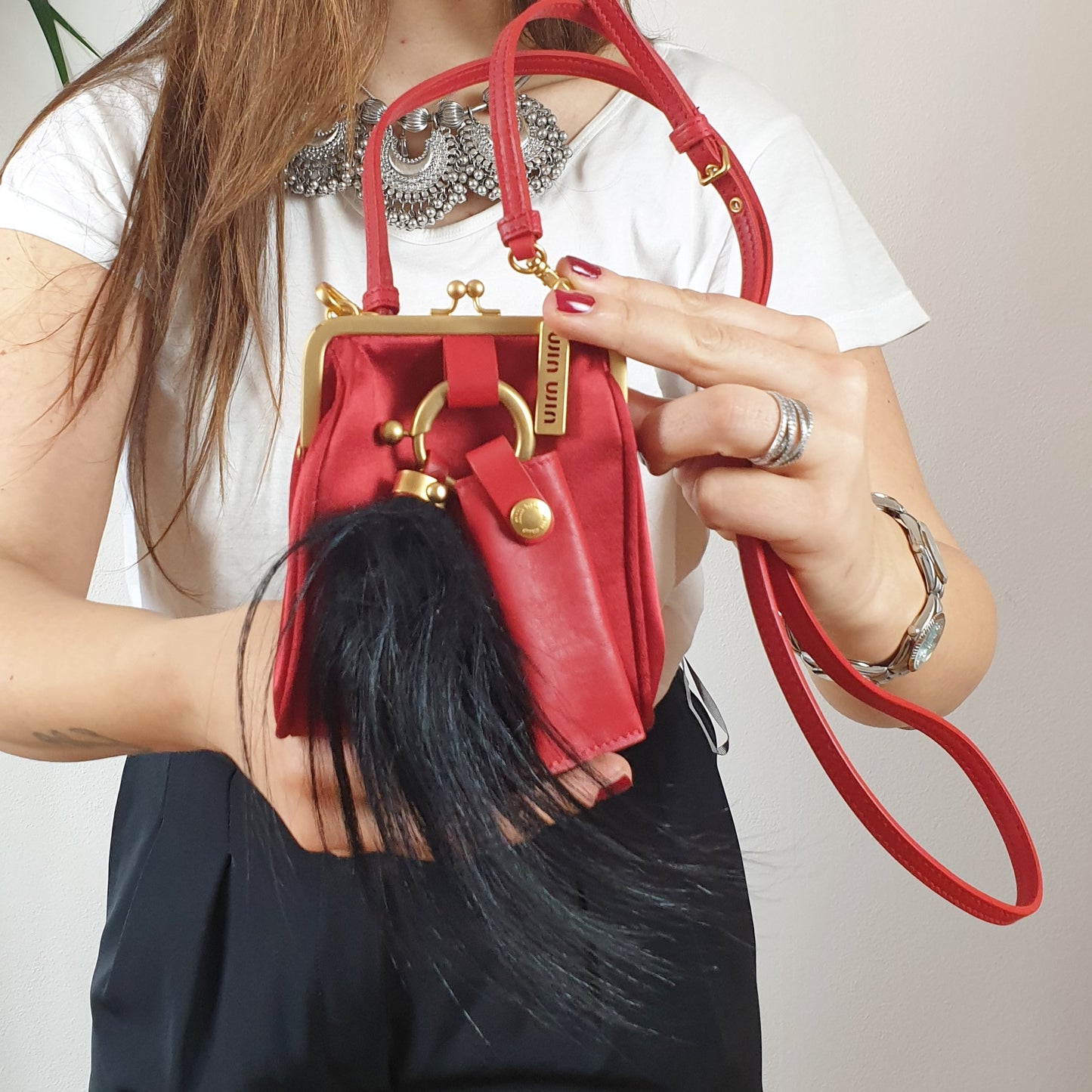 Micro bag Miu Miu rossa in raso e pelle