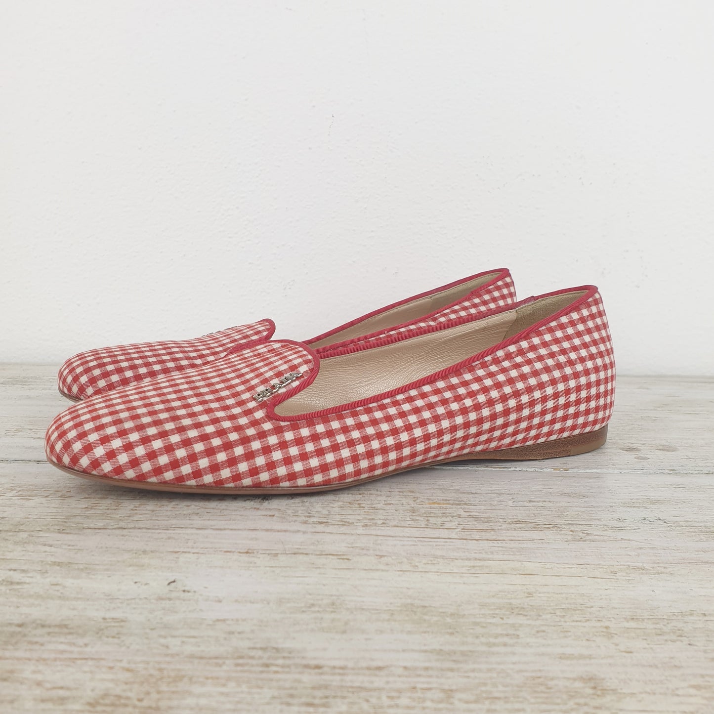 Slippers Prada vichy bianco rosso
