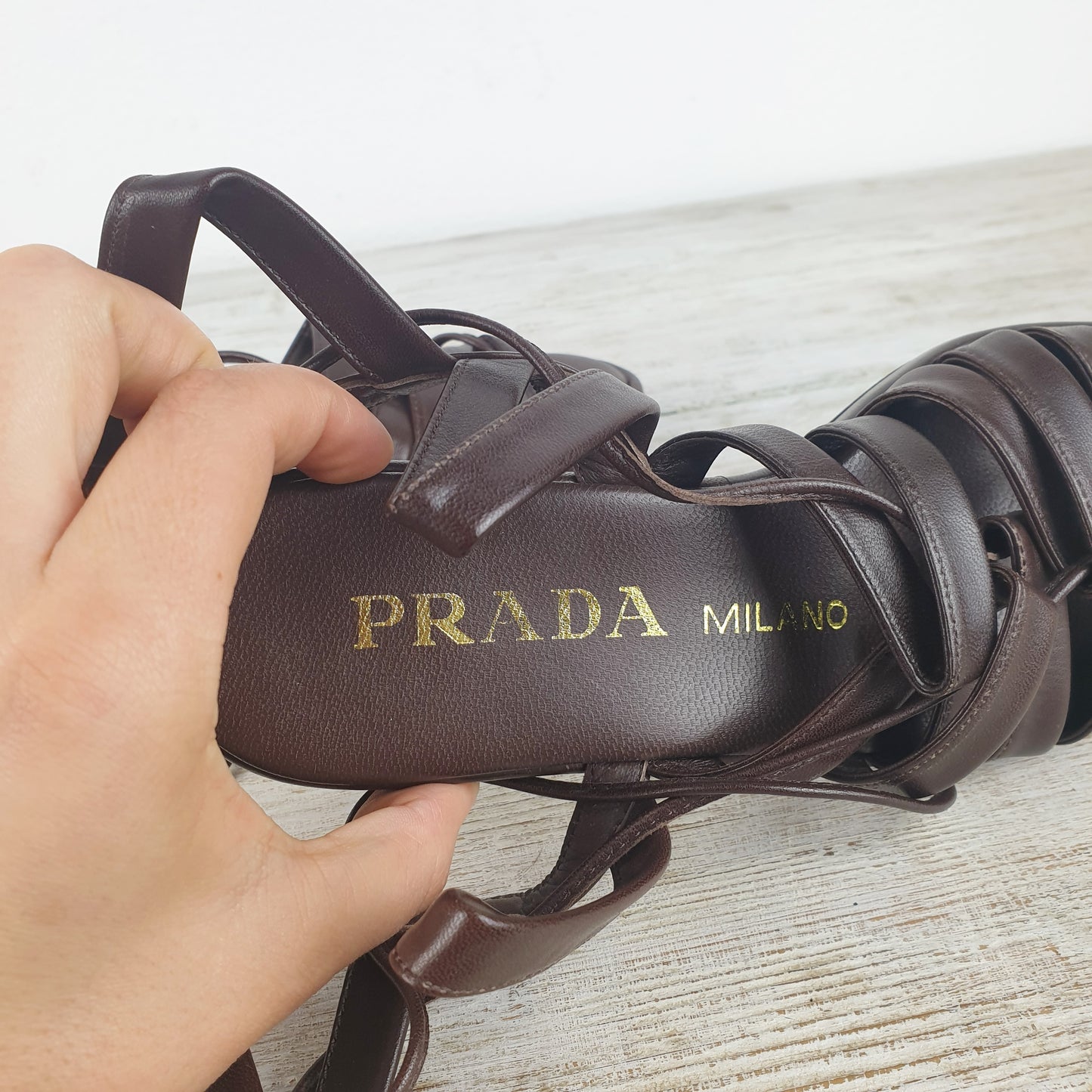 sandali Prada pelle marrone