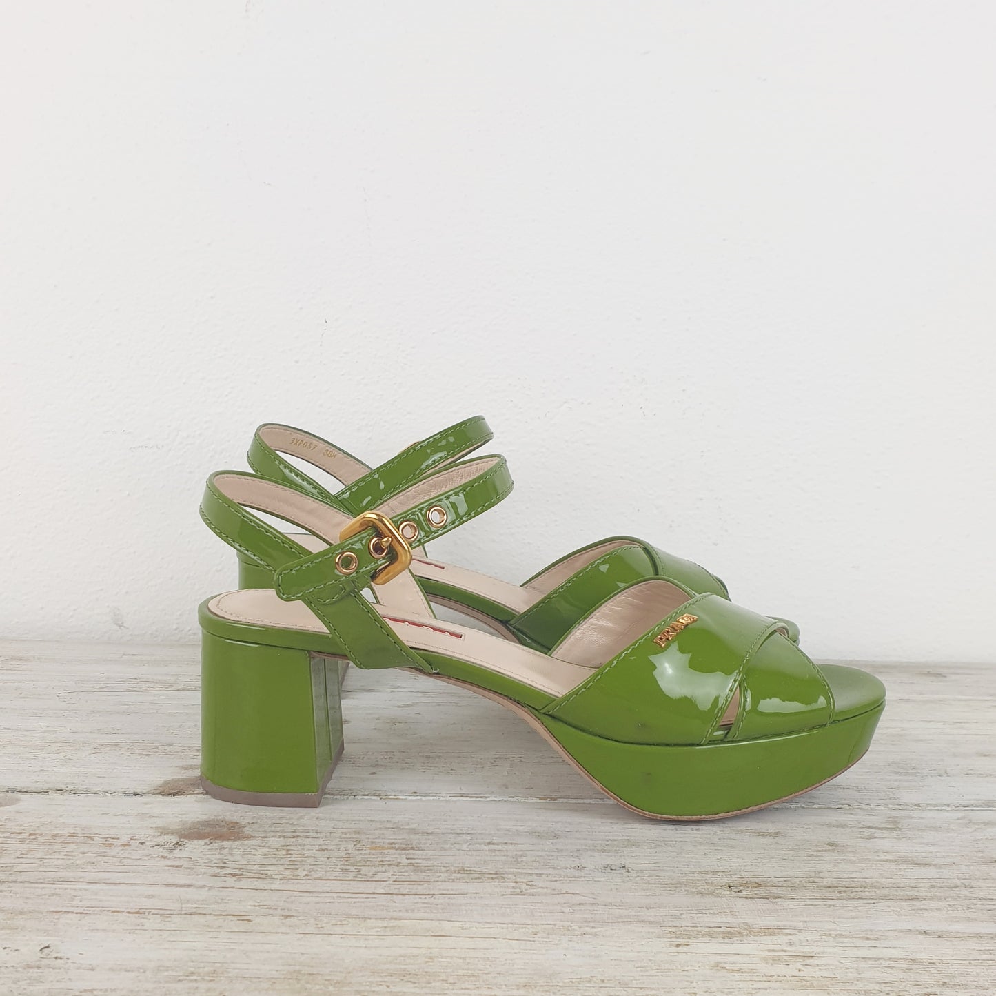 Sandali Prada vernice verde