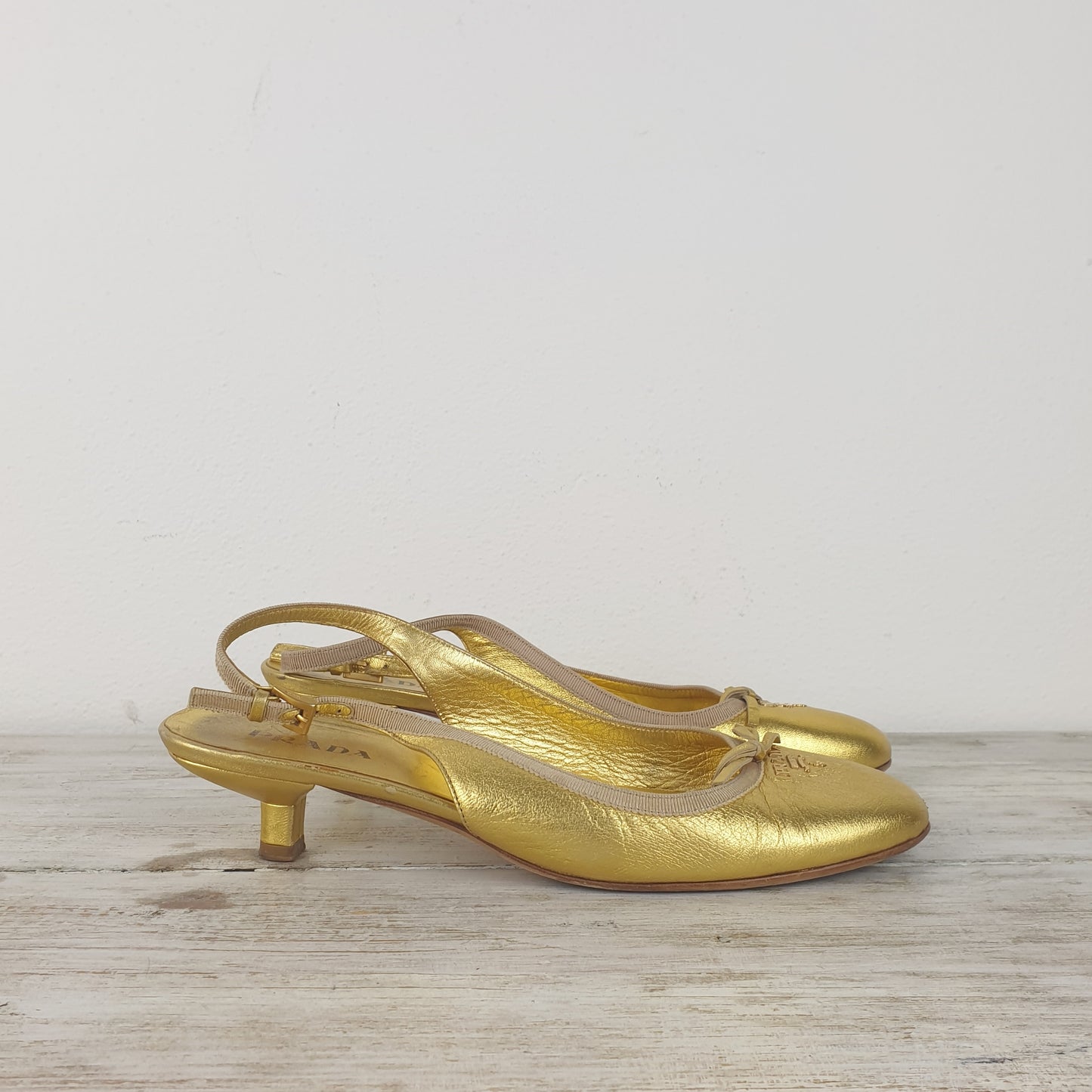 Slingback Prada pelle oro nr.39