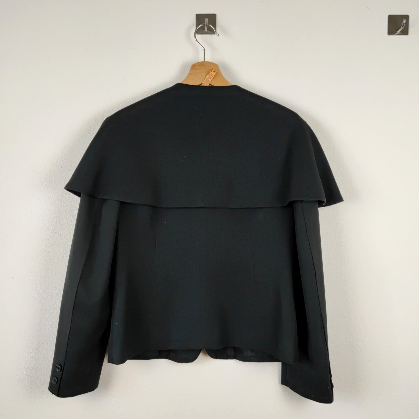 Giacca con maxi collo Comme des Garcons