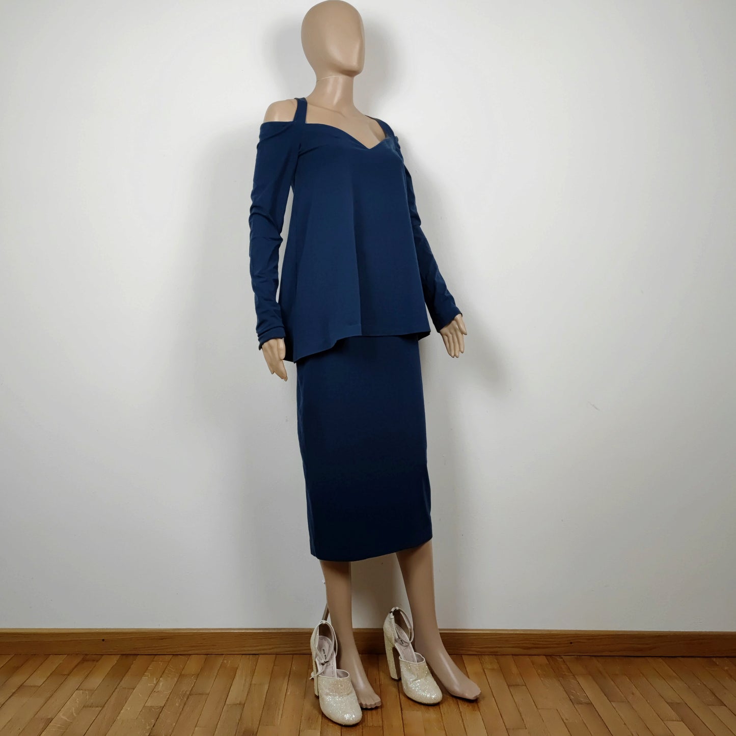 Completo blu Romeo Gigli estate 1996