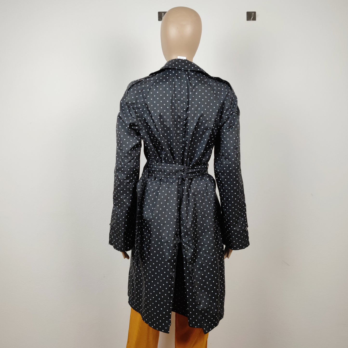 impermeabile Comme des Garcons a pois