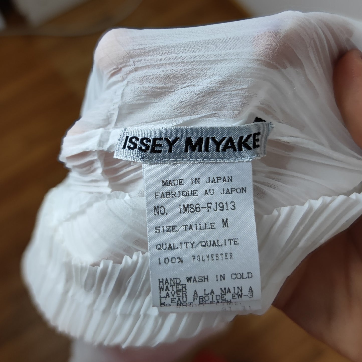 Camicia bianca Issey Miyake