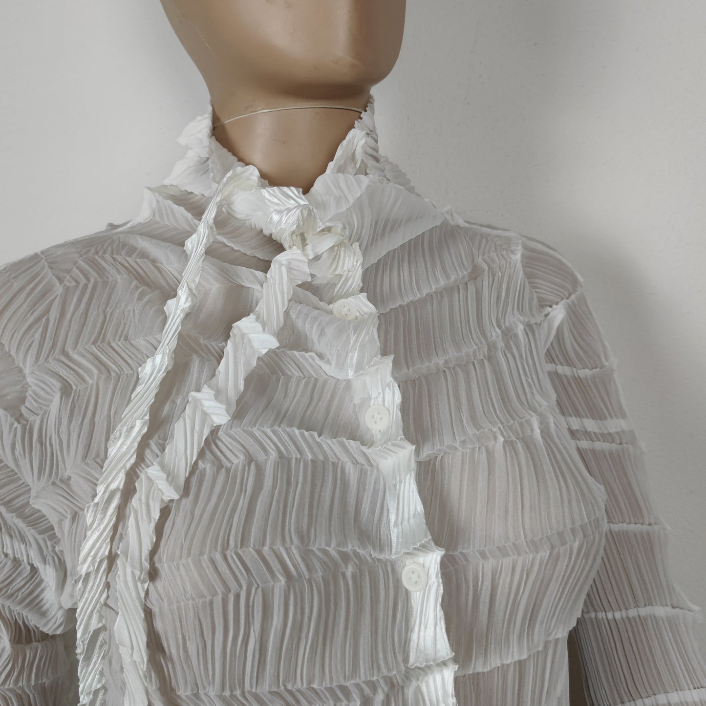 Camicia bianca Issey Miyake