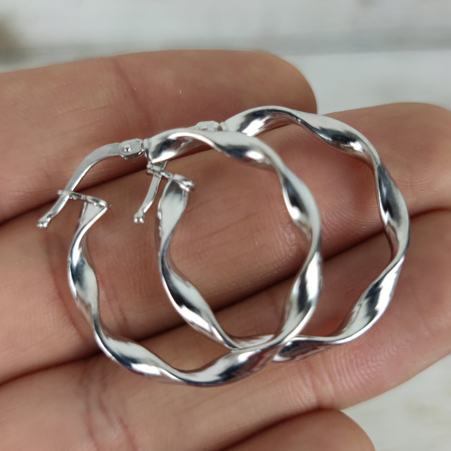 ALICE SILVER L Orecchini a cerchio torchon argento 925