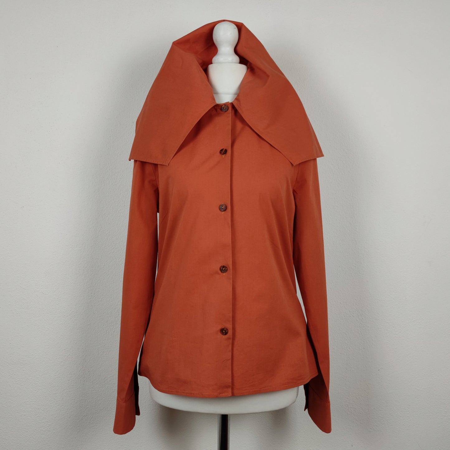 Camicia Gigli arancio con maxi collo