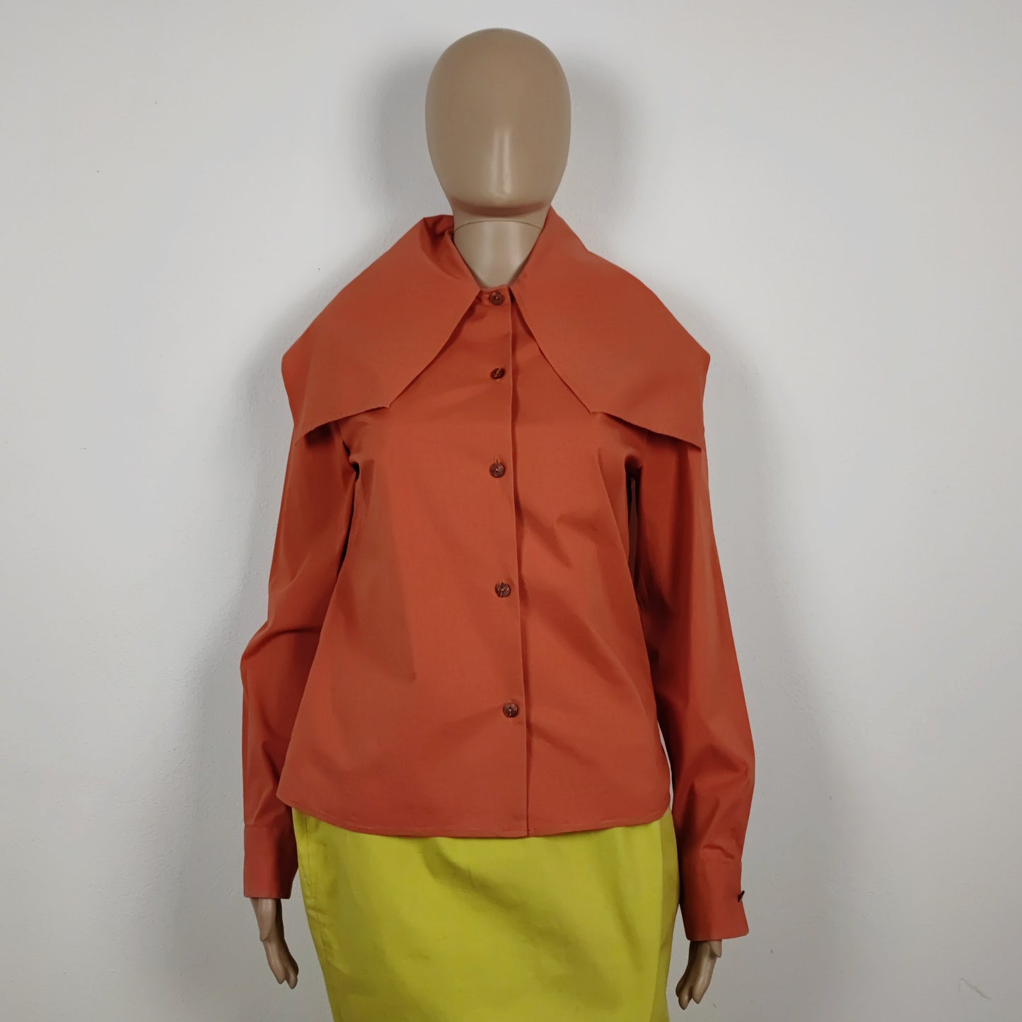 Camicia Gigli arancio con maxi collo