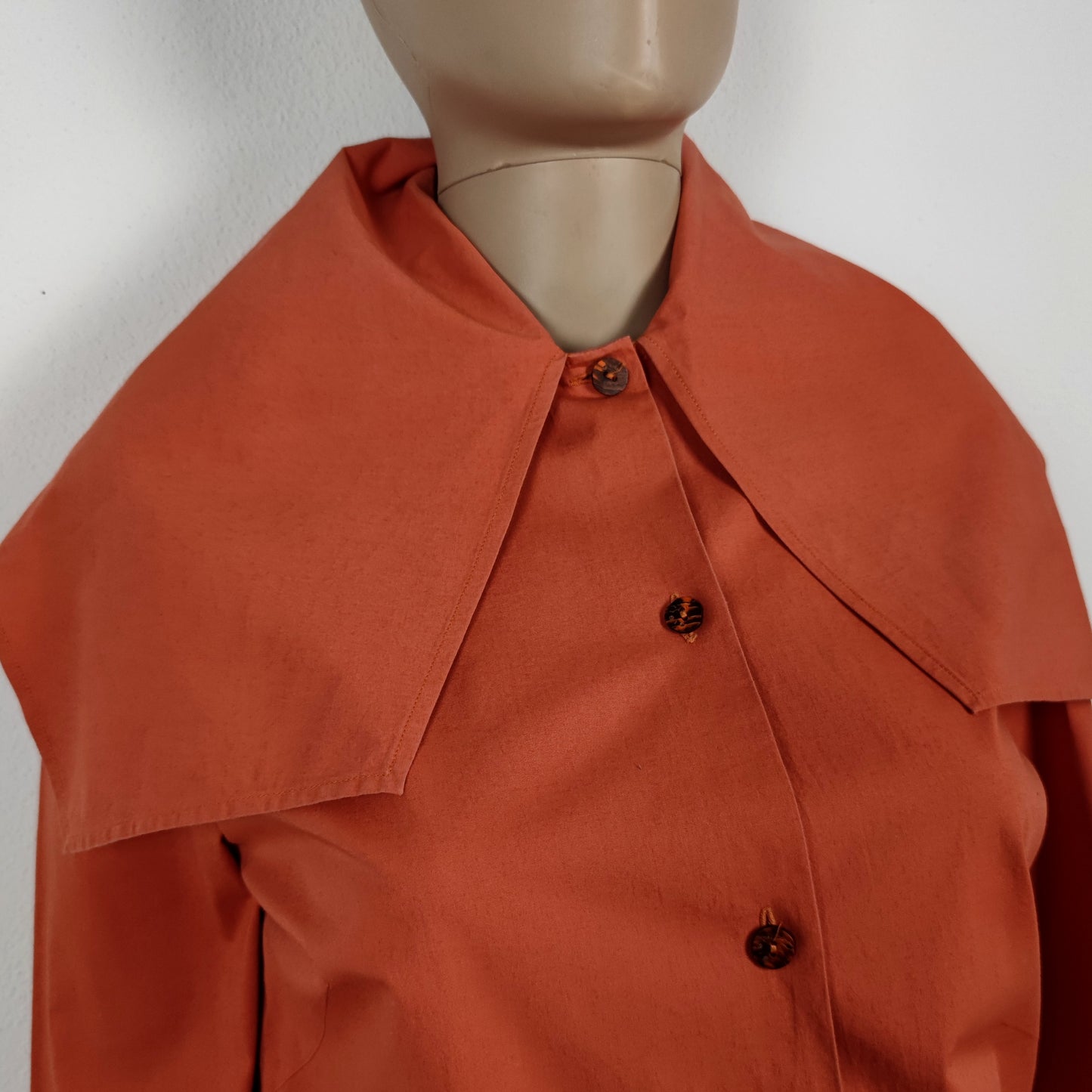 Camicia Gigli arancio con maxi collo