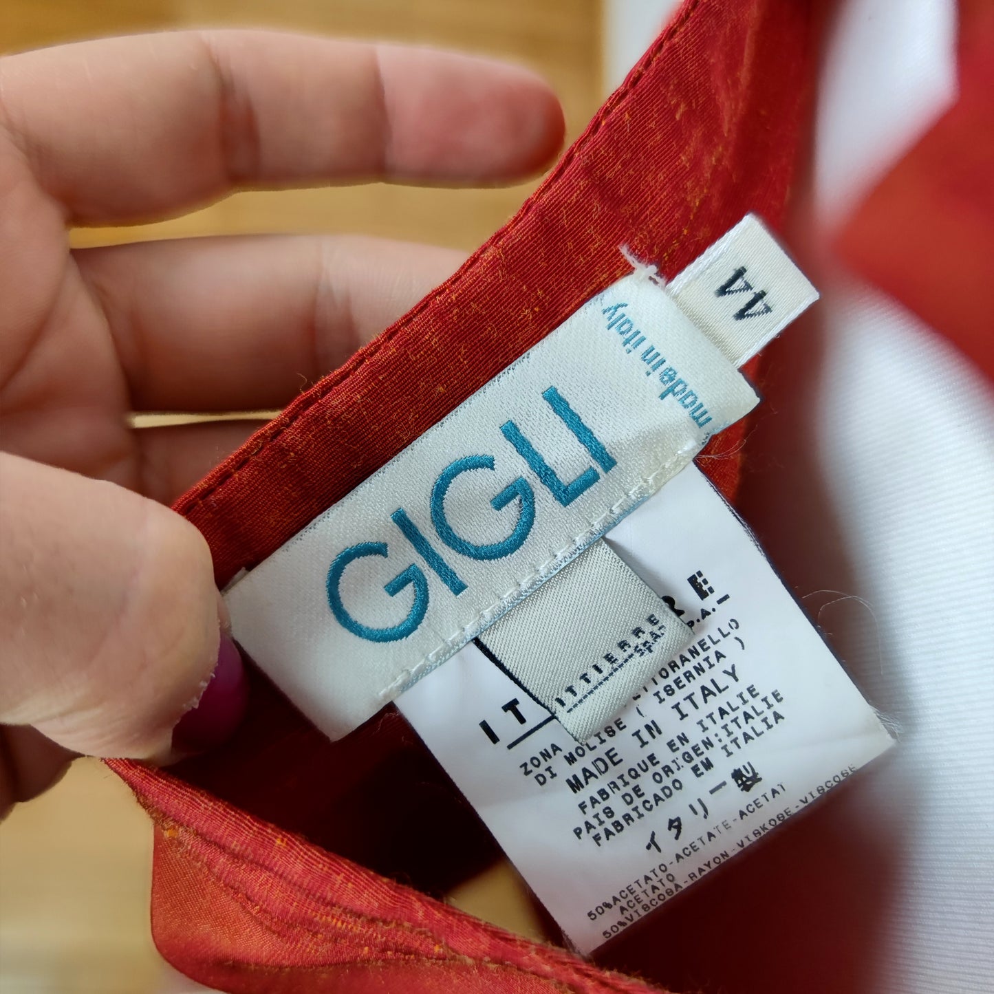 abito Gigli con schiena scoperta e scollo all'americana