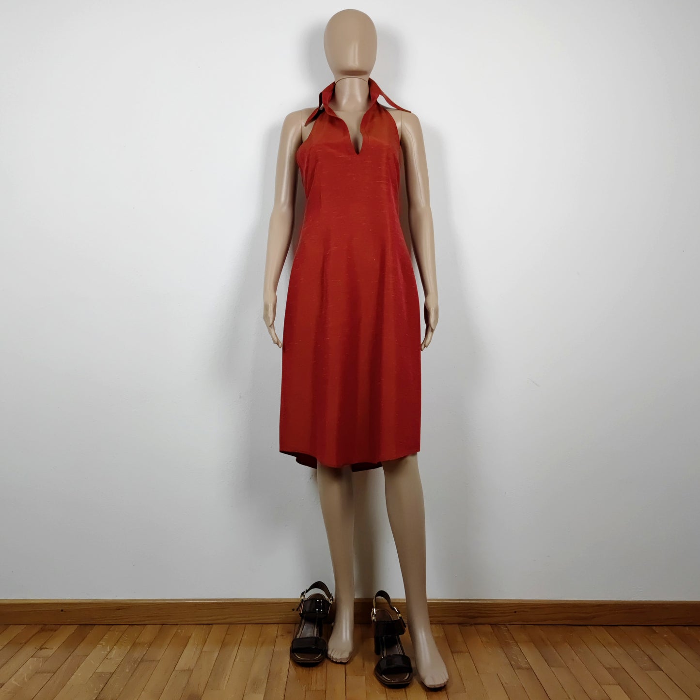 abito Gigli con schiena scoperta e scollo all'americana