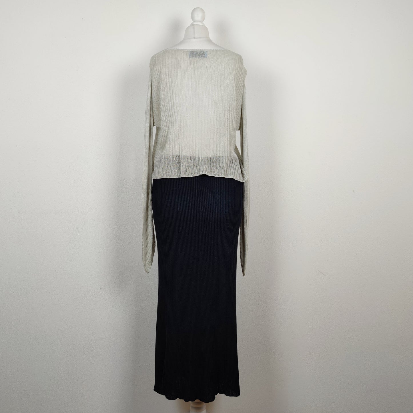 Completo in maglia di seta - top e gonna