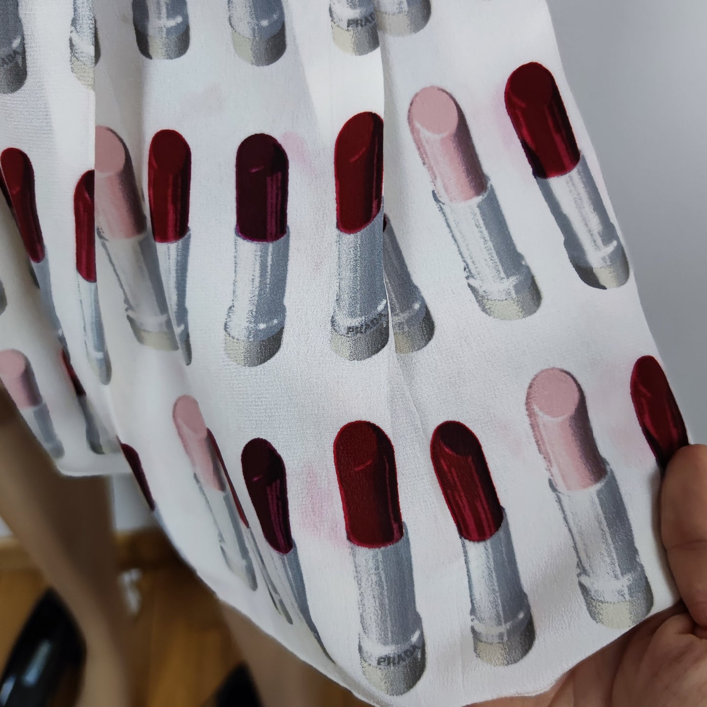 gonna Prada lipstick