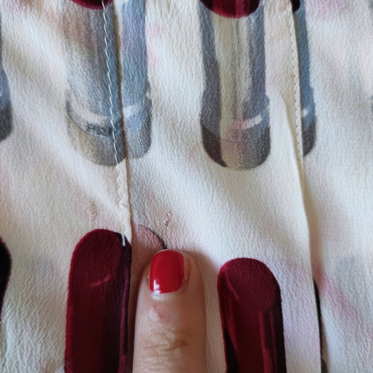 gonna Prada lipstick