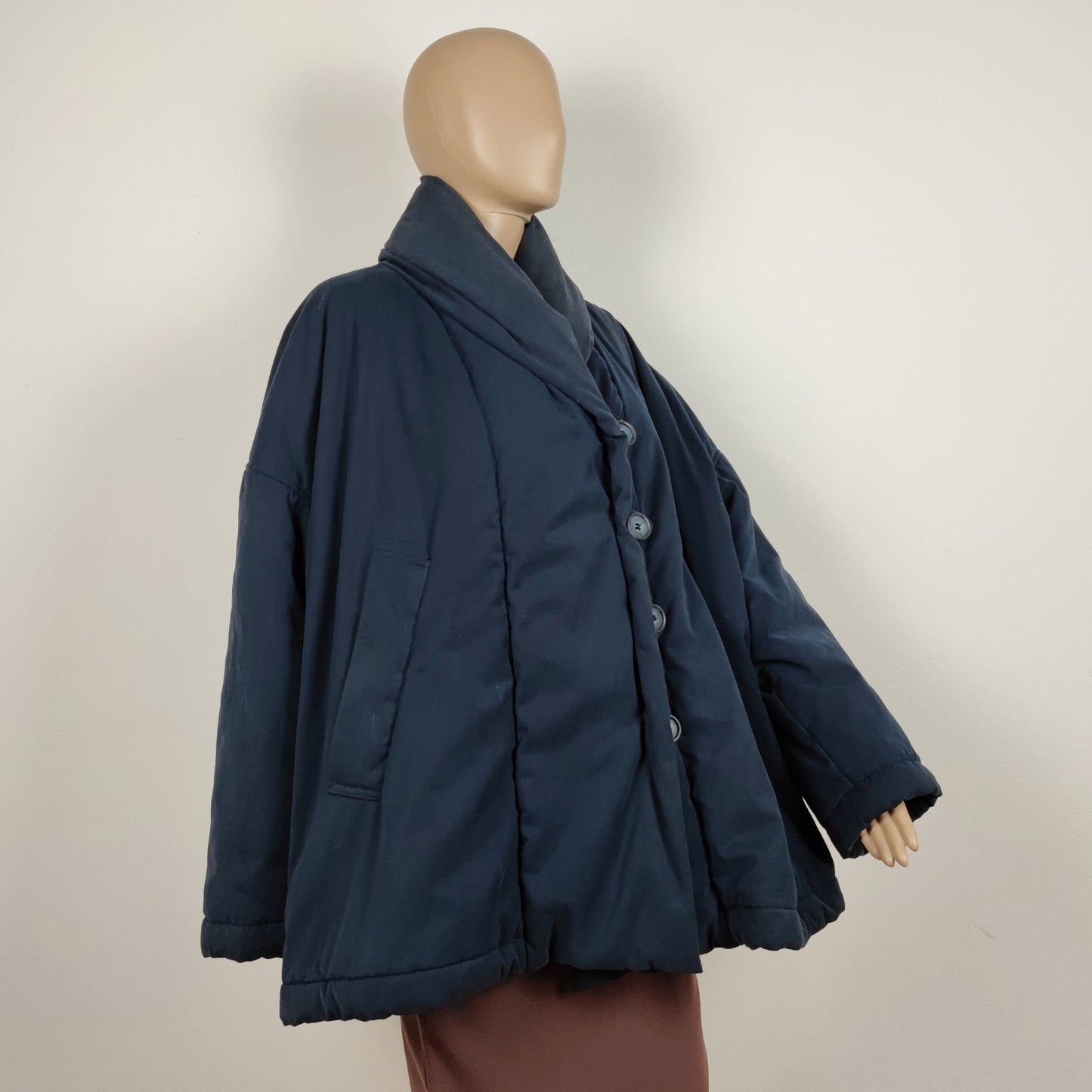 Piumino blu G di Romeo Gigli