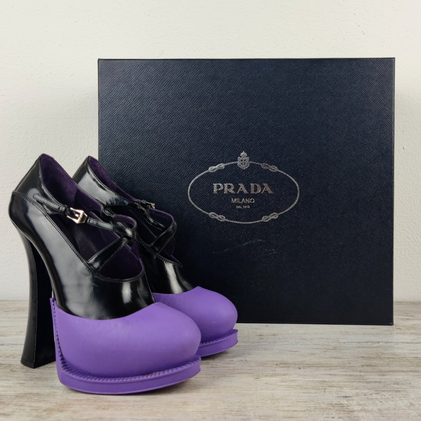 Scarpe Prada bicolor FW 2012