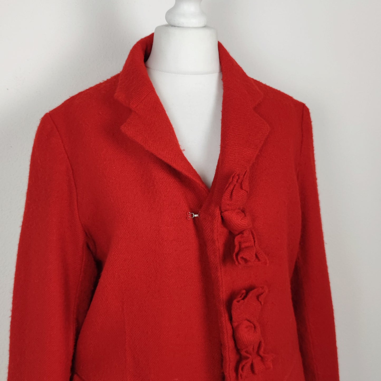 Giacca rossa con fiocchi Comme des Garçons