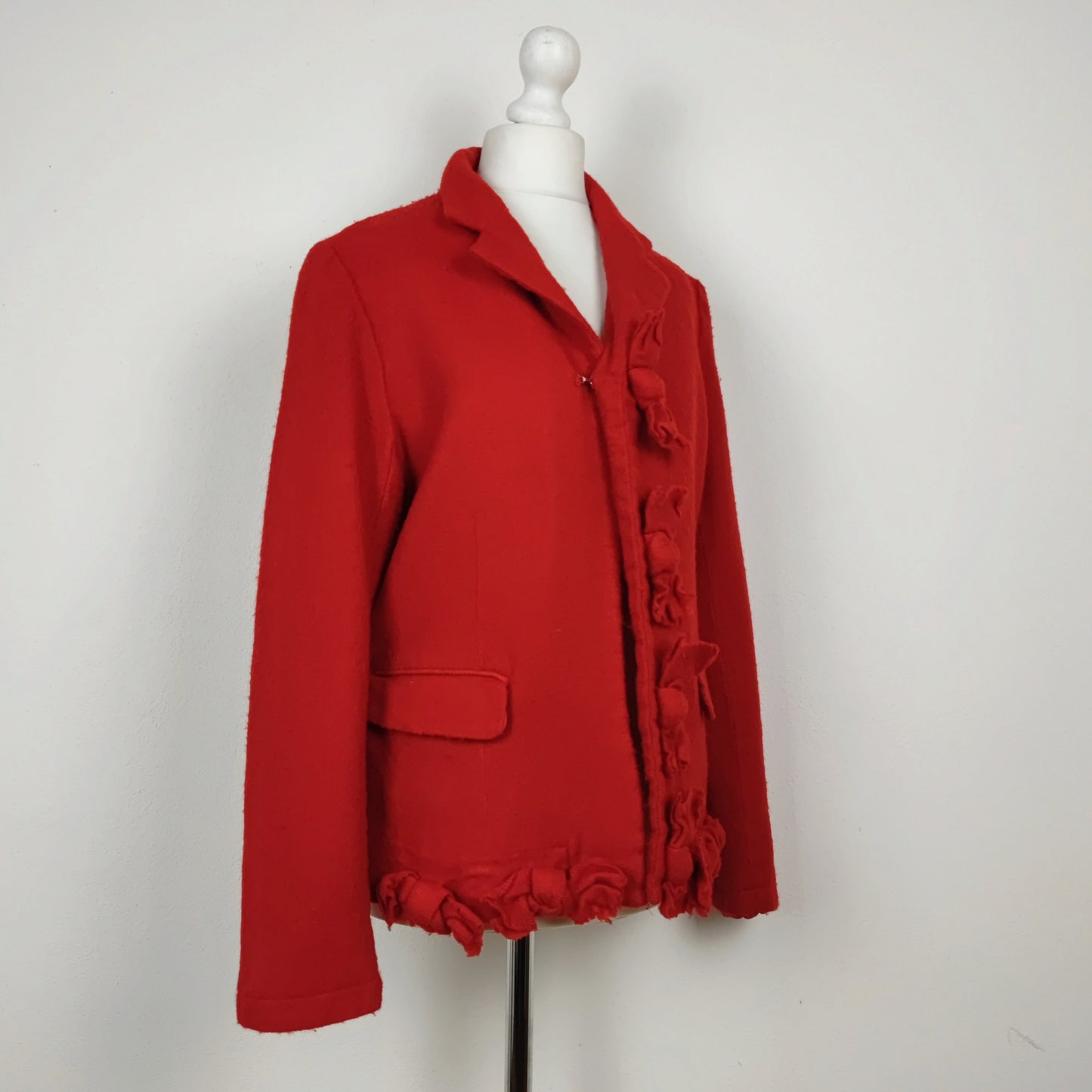 Giacca rossa con fiocchi Comme des Garçons