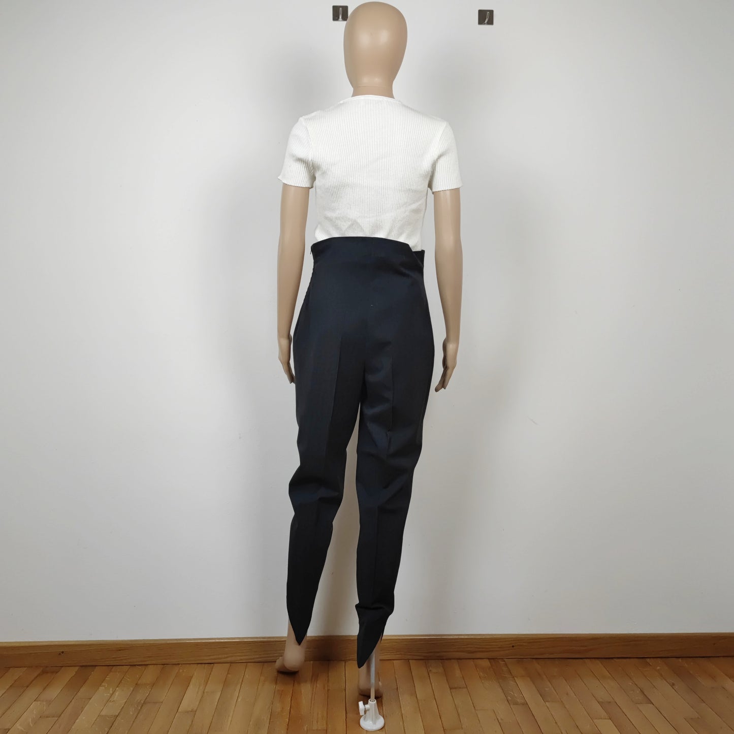 Pantaloni vintage Romeo Gigli con punte sul fondo