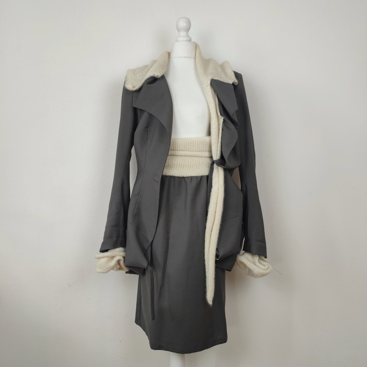Completo grigio Yohji Yamamoto