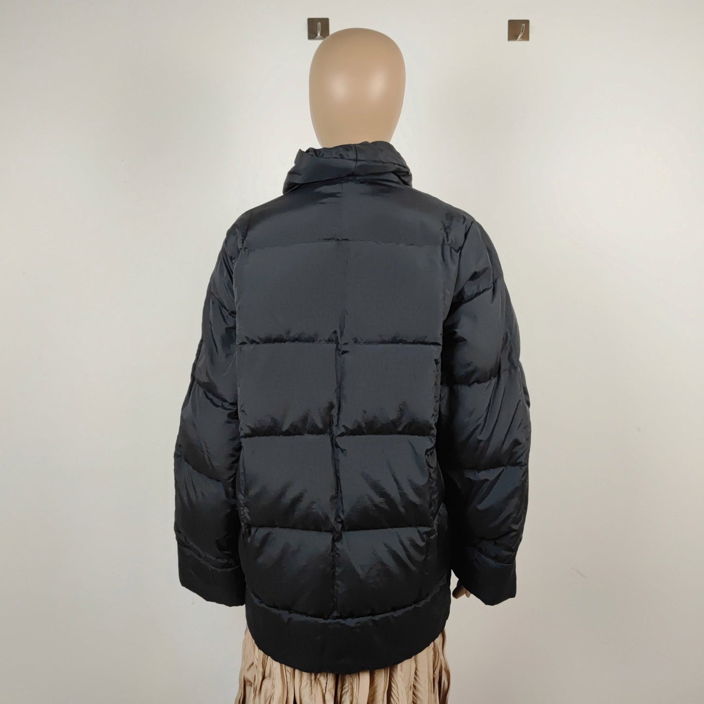 Piumino nero G di Romeo Gigli