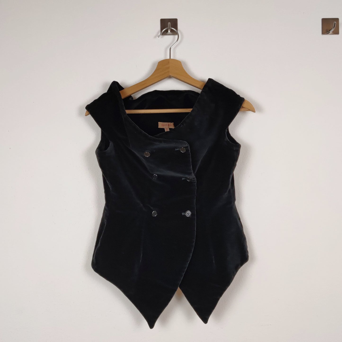 Corpetto in velluto nero Romeo Gigli 1991