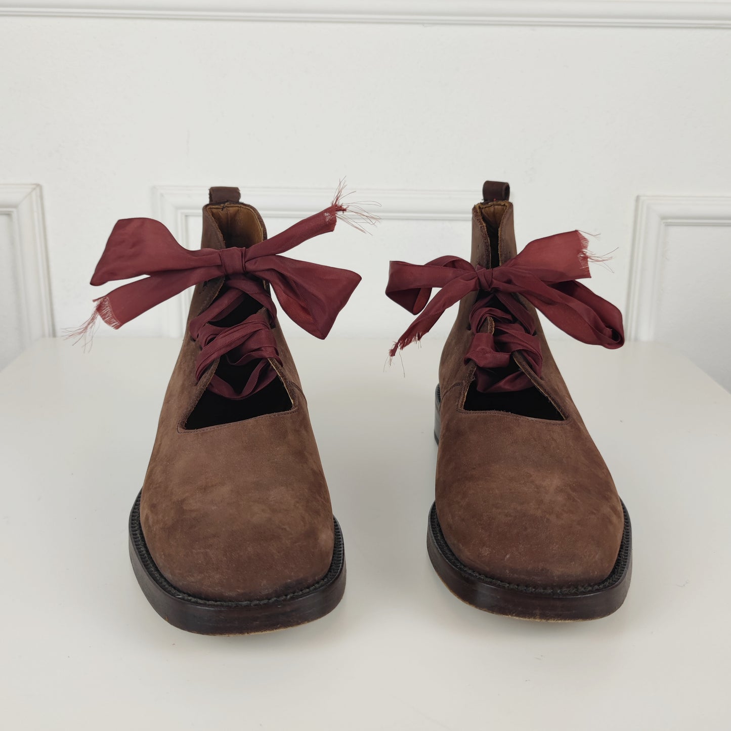Scarpe Romeo Gigli con nastro