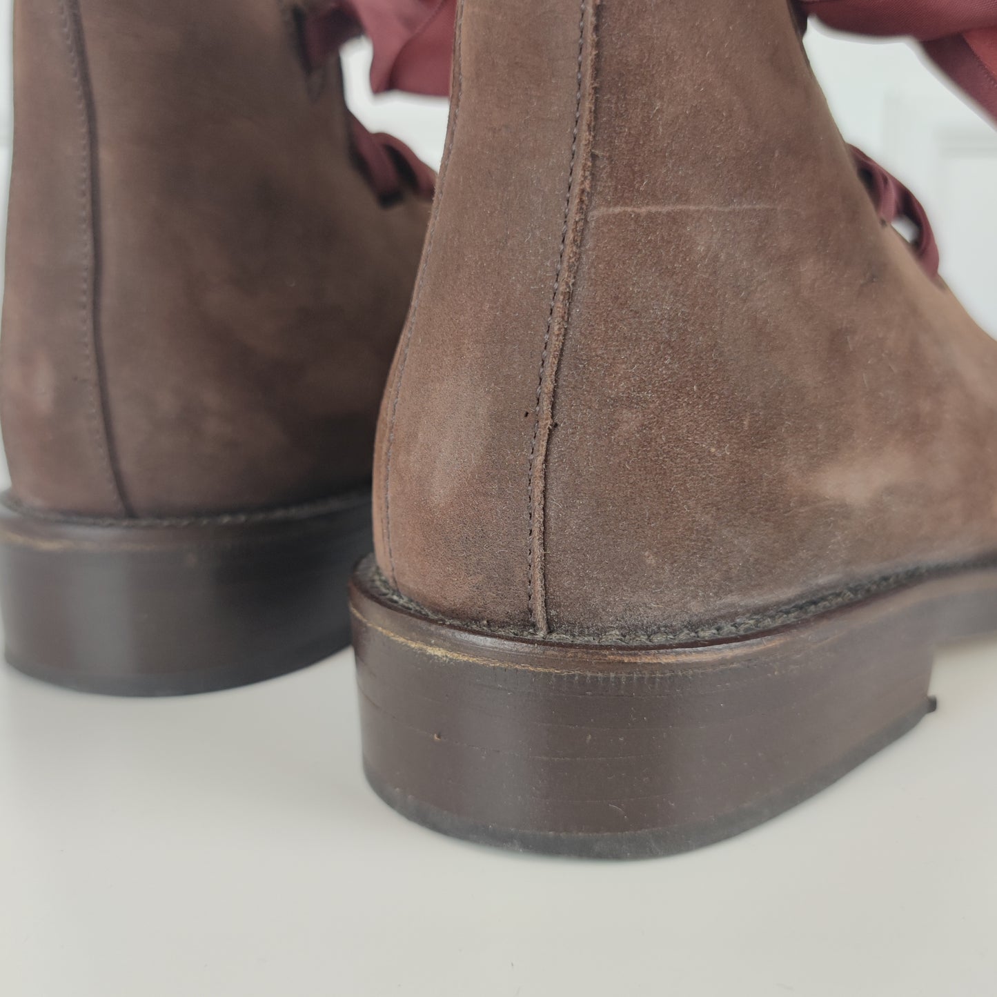 Scarpe Romeo Gigli con nastro