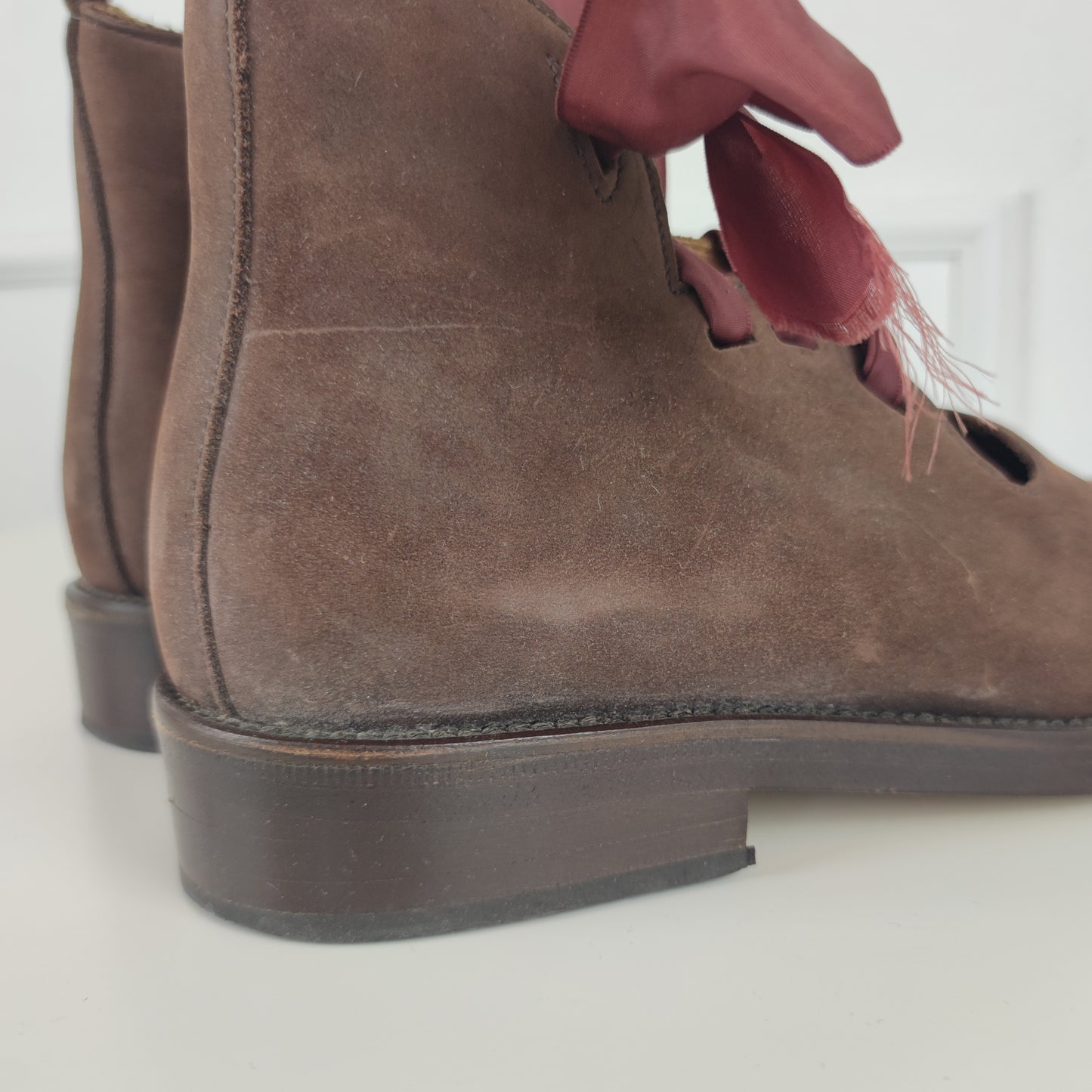 Scarpe Romeo Gigli con nastro