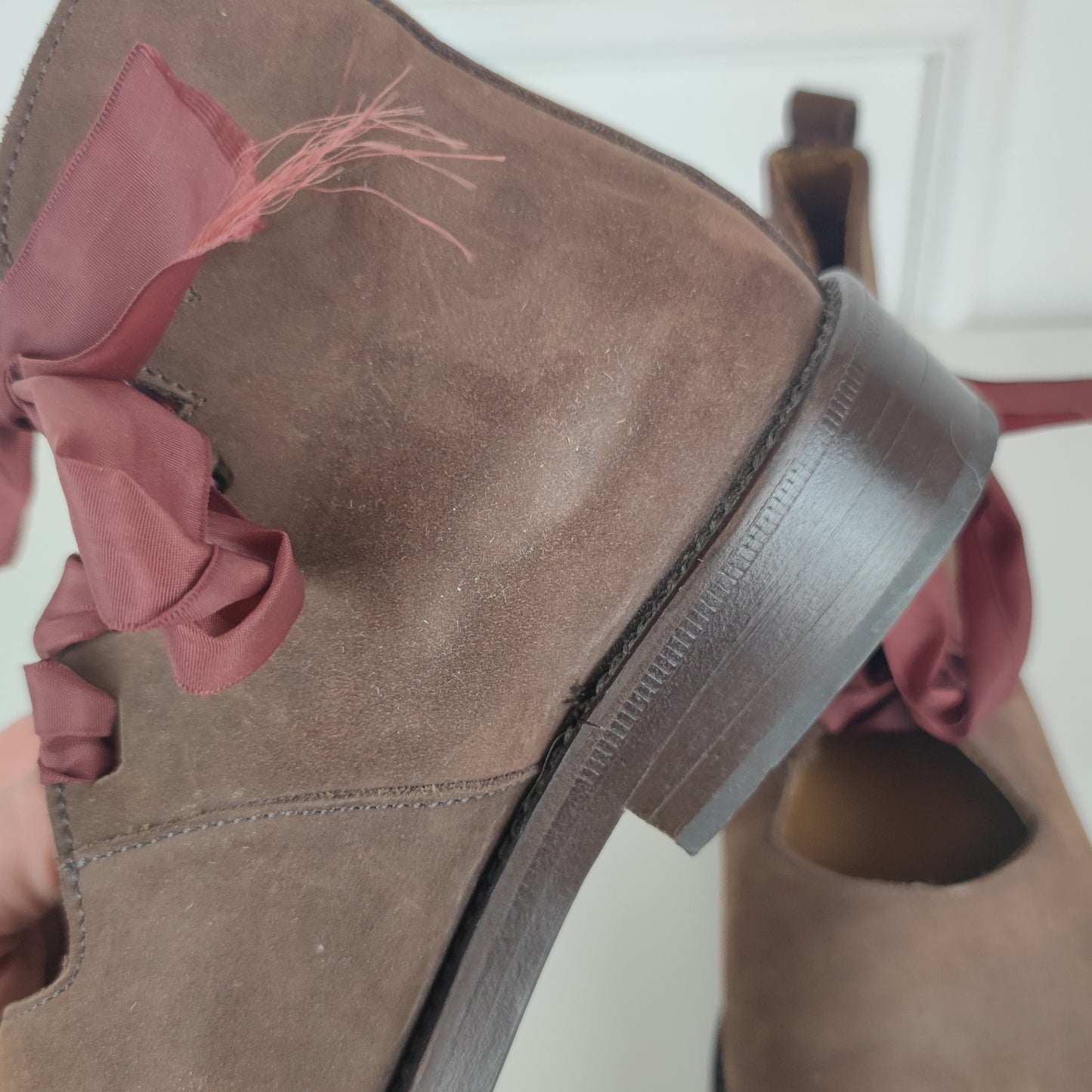 Scarpe Romeo Gigli con nastro